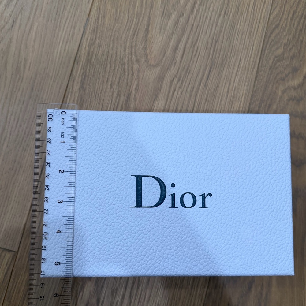 Dior Box - Picture 3 of 4